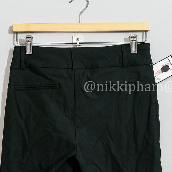 Hilary Radley Ladies' Stretch Pull-On Bermuda Short - Picture 3 of 8